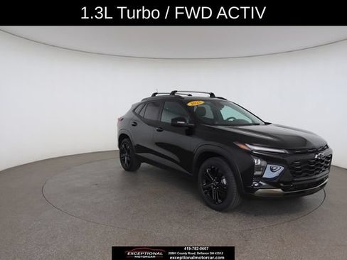 Used 2025 Chevrolet Trax ACTIV w/ Driver Confidence Package FWD image 28