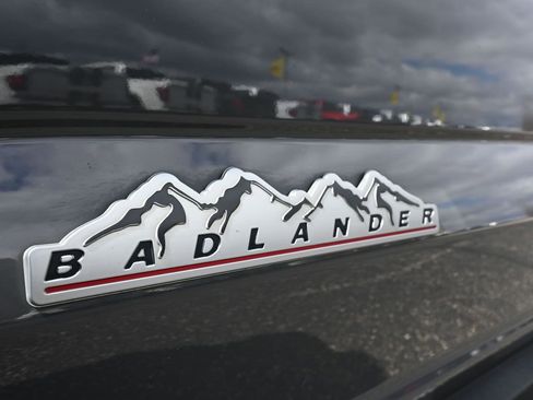 Used 2021 Ford F150 Lariat w/ Equipment Group 502A High image 8