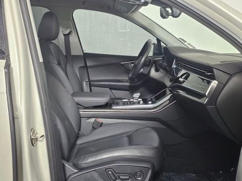 Used 2022 Audi Q7 3.0T Premium Plus w/ Premium Plus Package image 11