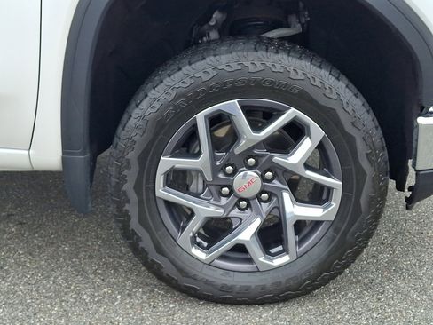 Certified 2023 GMC Sierra 1500 SLT w/ SLT Premium Plus Package image 8