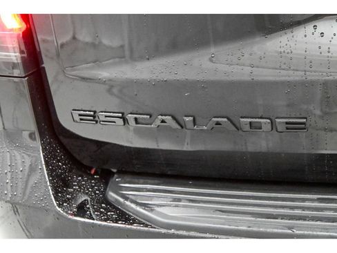 Used 2022 Cadillac Escalade Sport Platinum w/ Heavy-Duty Trailer Package image 64