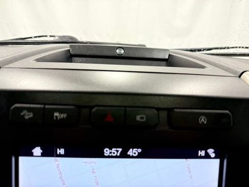 Used 2019 Ford F150 Platinum w/ Equipment Group 701A Luxury image 38