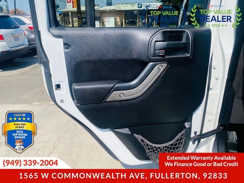 Used 2013 Jeep Wrangler Unlimited Sport image 26