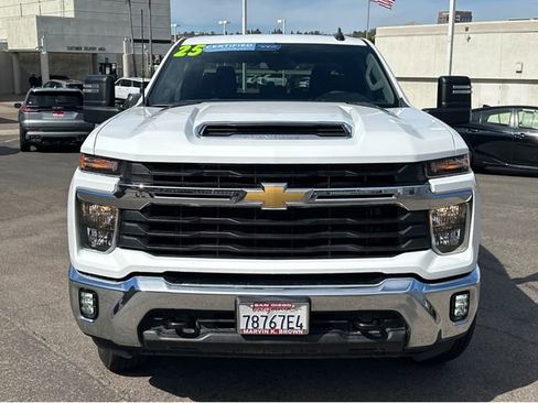 Certified 2025 Chevrolet Silverado 2500 LT w/ Convenience Package image 2