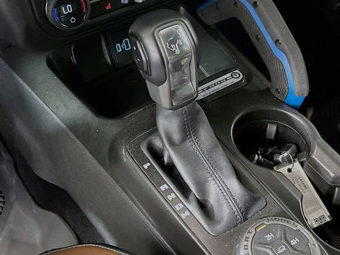 Certified 2021 Ford Bronco Outer Banks w/ Sasquatch Package image 18