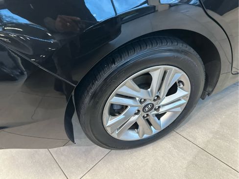 Used 2019 Hyundai Elantra Value Edition w/ Cargo Package image 15