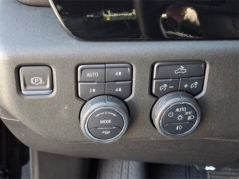 Certified 2025 Chevrolet Silverado 1500 RST w/ Convenience Package II image 24