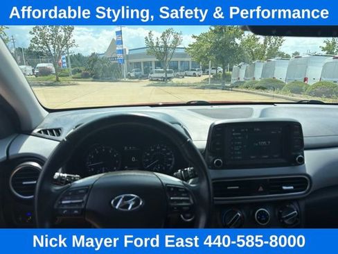 Used 2020 Hyundai Kona SEL Plus AWD/4WD image 32