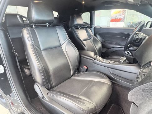 Used 2018 Dodge Challenger GT AWD/4WD image 23