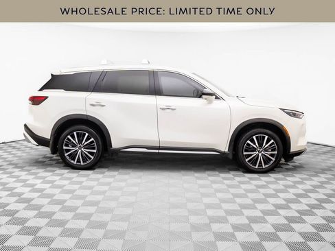 Used 2023 INFINITI QX60 Sensory w/ Cargo Package AWD/4WD image 6