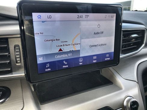 Used 2023 Ford Explorer XLT w/ Equipment Group 202A image 18