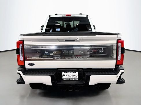Used 2025 Ford F350 Platinum w/ Platinum Plus Package AWD/4WD image 7