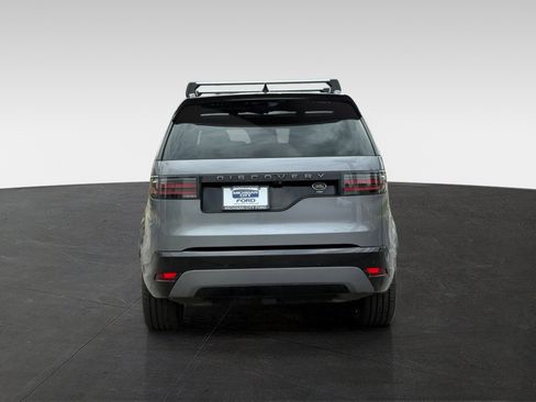 Used 2022 Land Rover Discovery S R-Dynamic AWD/4WD image 6