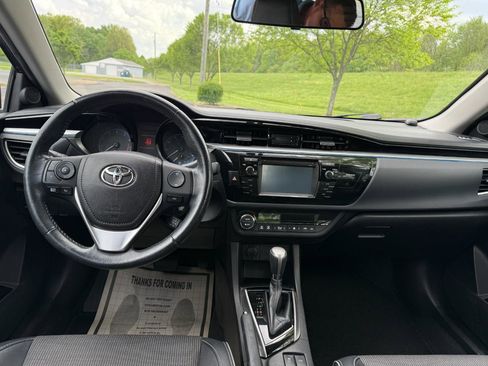 Used 2015 Toyota Corolla S image 10