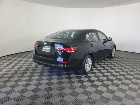 New 2025 Nissan Sentra S image 4