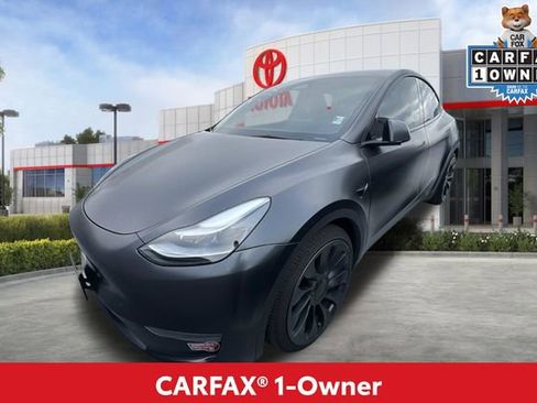 Used 2024 Tesla Model Y Performance image 2