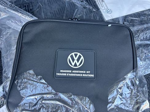 Used 2026 Volkswagen Tiguan S FWD image 29