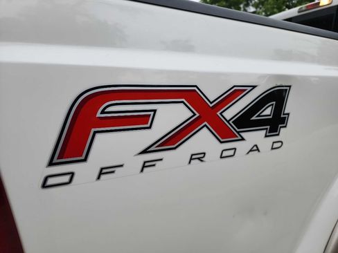 Used 2012 Ford F250 Lariat w/ Lariat Ultimate Pkg AWD/4WD image 11