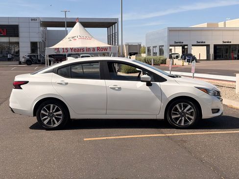 Certified 2025 Nissan Versa SV FWD image 7