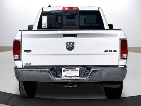 Used 2015 RAM 1500 Laramie w/ Convenience Group image 8