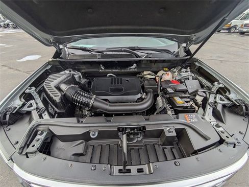 Used 2023 GMC Acadia SLE w/ Driver Convenience Package image 38