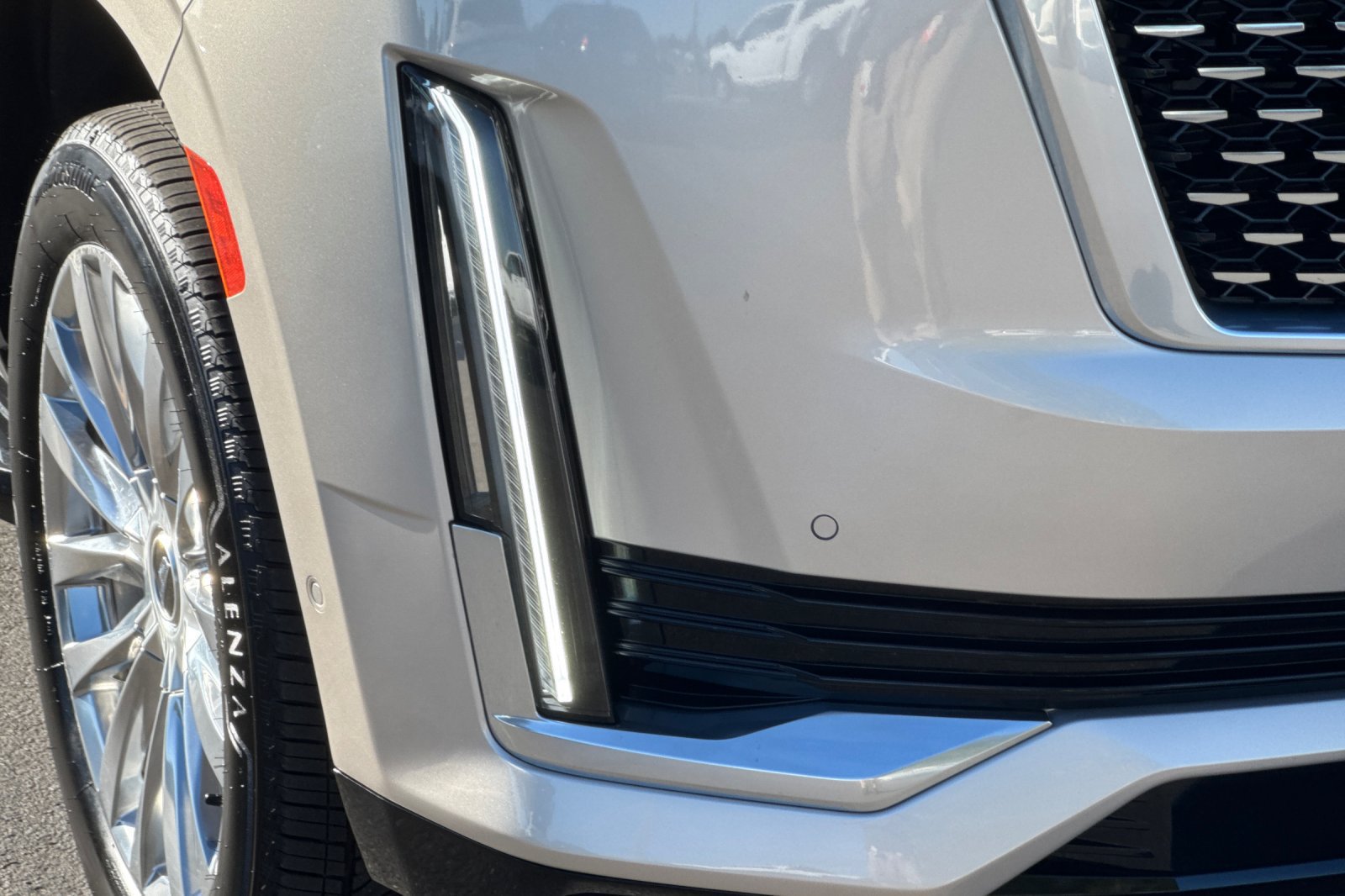 Certified 2023 Cadillac Escalade Premium Luxury AWD/4WD image 45