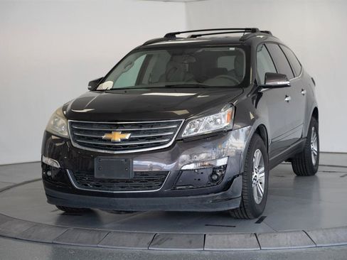 Used 2015 Chevrolet Traverse LT AWD/4WD image 3