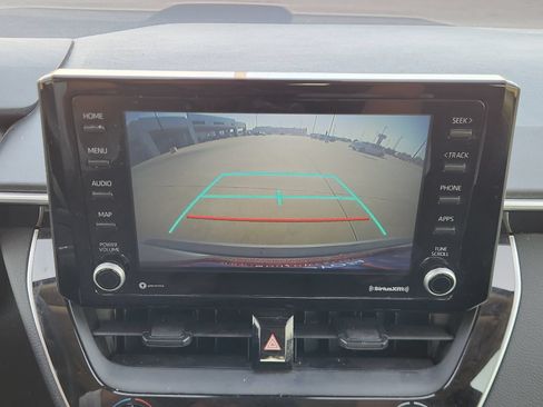 Used 2022 Toyota Corolla LE FWD image 21