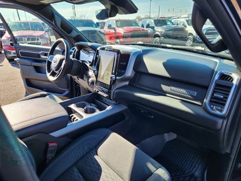 Used 2025 RAM 1500 Big Horn image 19