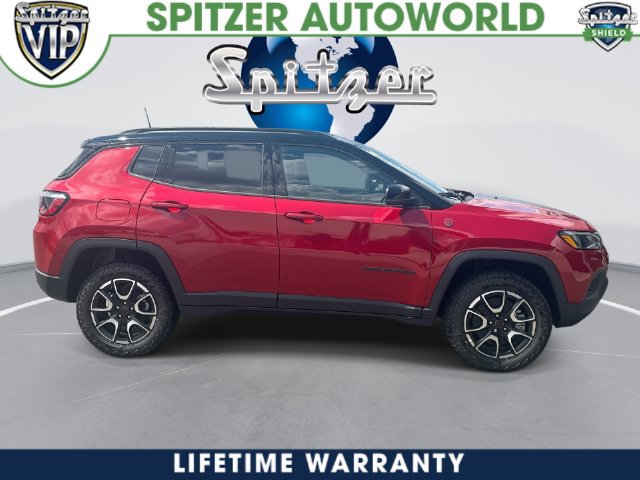 New 2026 Jeep Compass Trailhawk AWD/4WD image 11