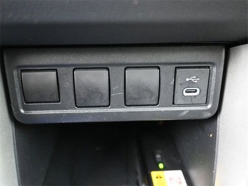 Used 2023 Toyota Corolla Cross LE image 18