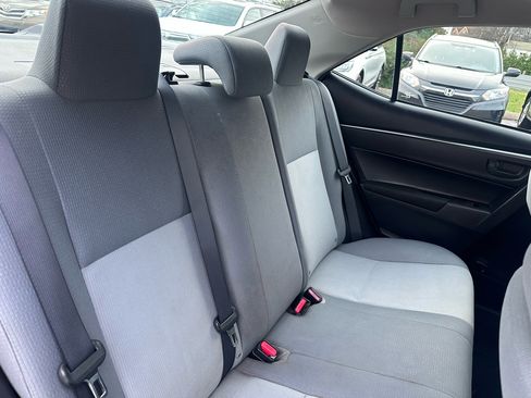 Used 2016 Toyota Corolla L image 20