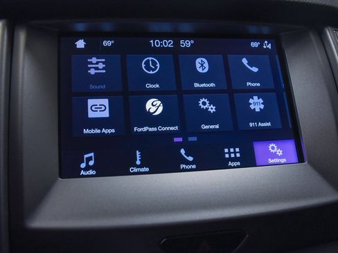 Used 2019 Ford Ranger XLT w/ Equipment Group 301A Mid image 6