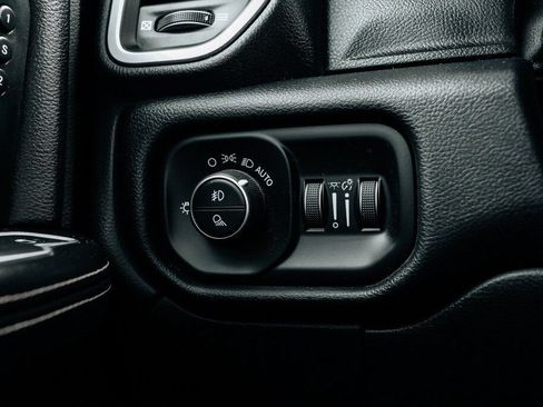 Used 2020 RAM 2500 Laramie AWD/4WD image 31