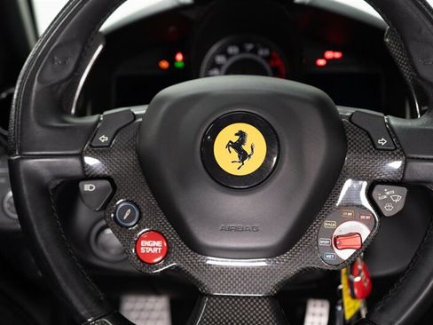 Used 2014 Ferrari F12 Berlinetta RWD image 93