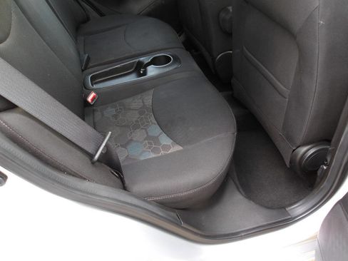 Used 2017 Chevrolet Spark LS image 21