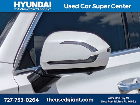 Used 2020 Hyundai Palisade Limited FWD image 11