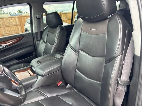 Used 2015 Cadillac Escalade ESV Premium AWD/4WD image 26