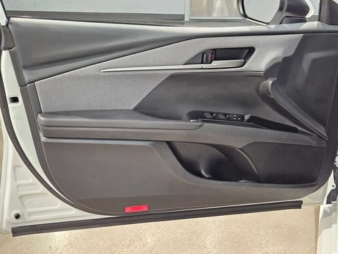 Used 2025 Toyota Camry LE w/ Convenience Package FWD image 20