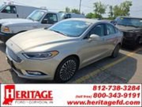Used 2017 Ford Fusion SE AWD/4WD image 1