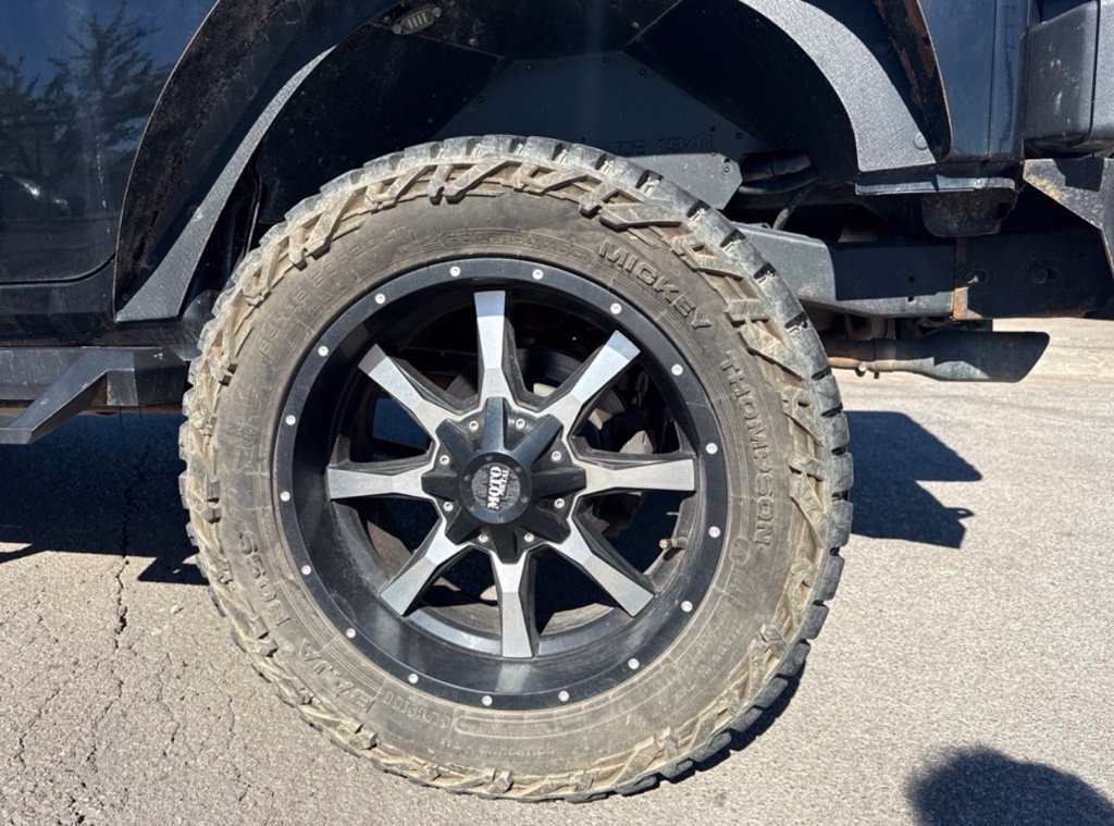 Used 2015 Jeep Wrangler Unlimited Rubicon w/ Connectivity Group AWD/4WD image 14