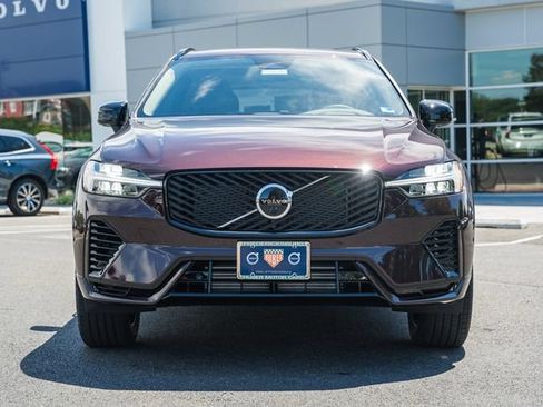 New 2026 Volvo XC60 T8 Plus AWD/4WD image 2