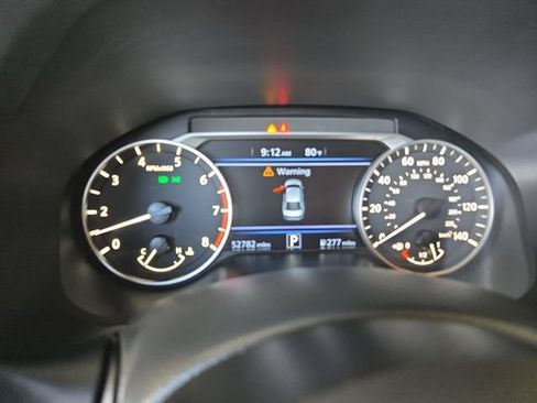 Used 2024 Nissan Altima 2.5 SV FWD image 14