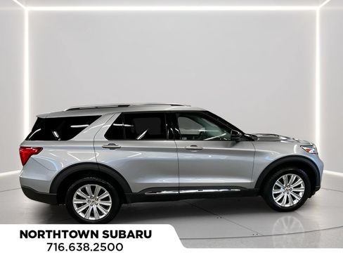 Used 2020 Ford Explorer Limited w/ Equipment Group 310A AWD/4WD image 37