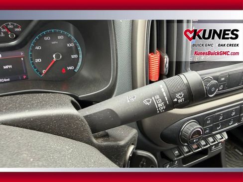 Used 2019 Chevrolet Colorado Z71 image 12