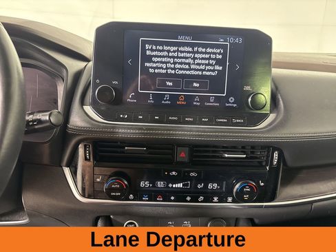 Used 2023 Nissan Rogue Platinum w/ Platinum Premium Package image 18