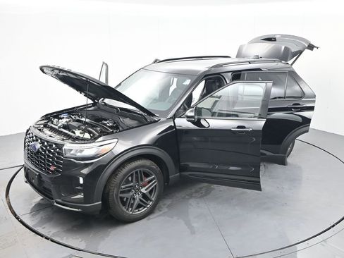 New 2026 Ford Explorer ST w/ Sun And Sound Package image 37