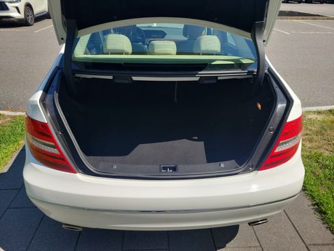 Used 2014 Mercedes-Benz C 300 4MATIC Sedan image 16
