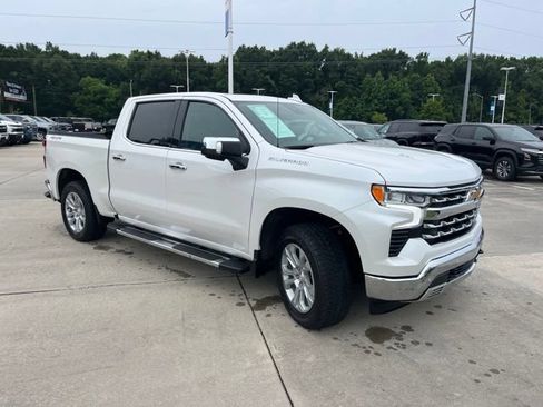 Used 2025 Chevrolet Silverado 1500 LTZ w/ Technology Package AWD/4WD image 13