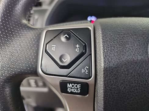 Used 2023 Toyota 4Runner SR5 AWD/4WD image 19
